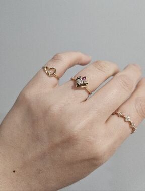 10K Heart with Natural Diamond Ring